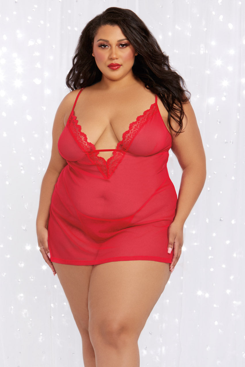 Plus Size Rouge Chemise and Robe
