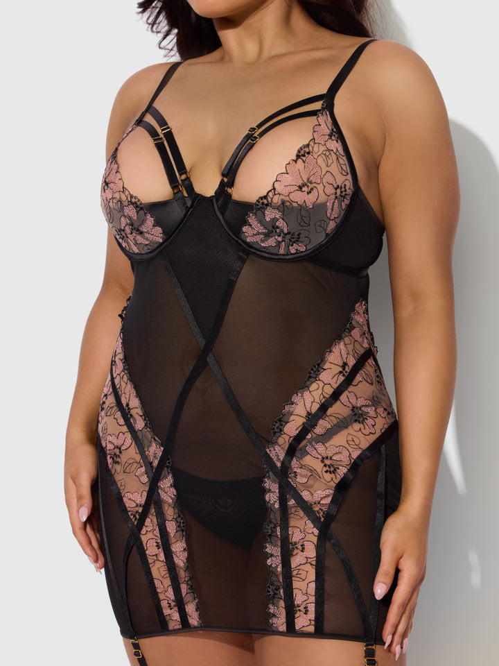 NOVA BLACKLIGHT LACE CHEMISE &amp; THONG SET