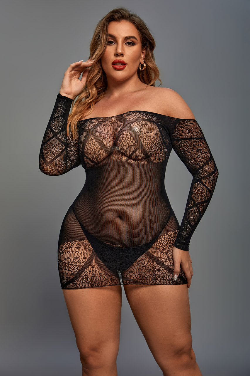 Plus Size Seamless Patterned Chemise