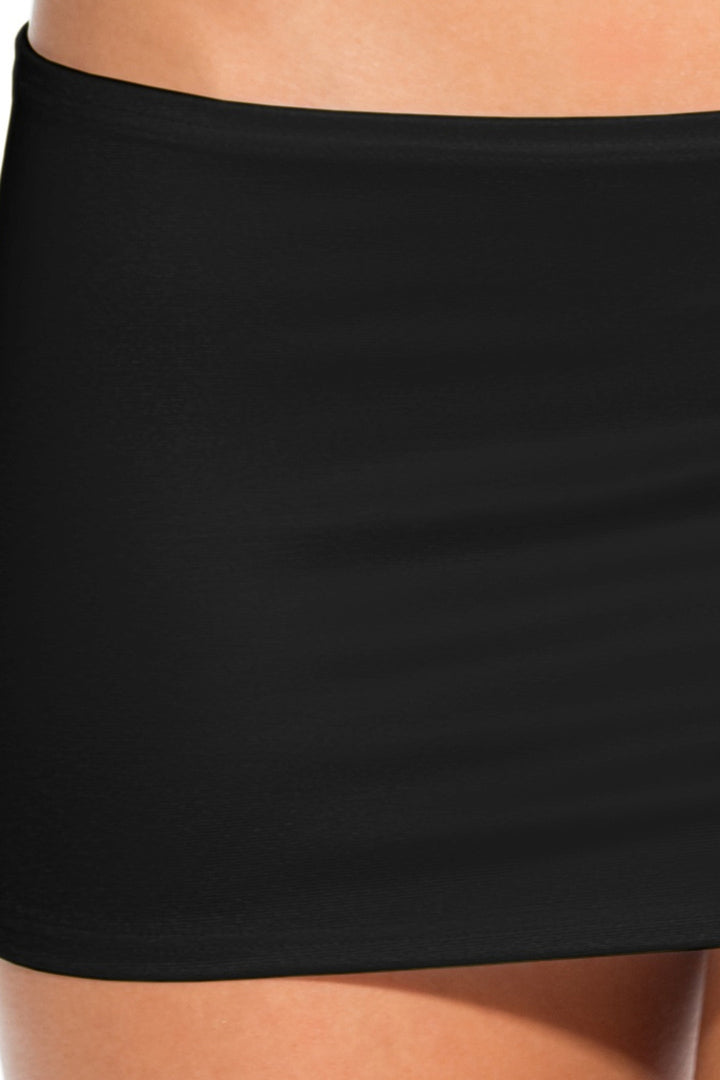 Shop this black mini skirt for dancewear bottoms